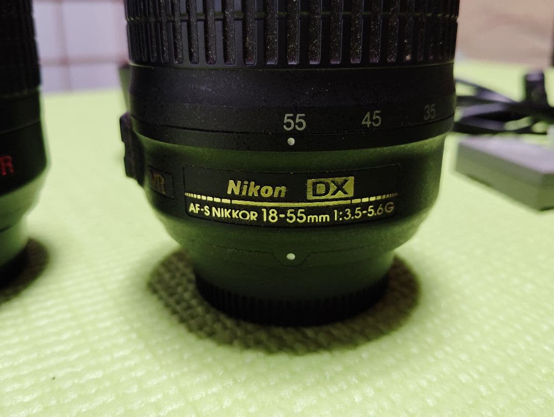 Nikon Digital Slrs D5000 2 5275