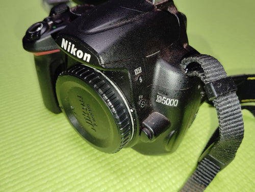 Nikon Digital Slrs D5000 2 5275