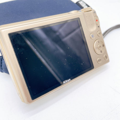 Compact Digital Camera Nikon Coolpix S7000 20