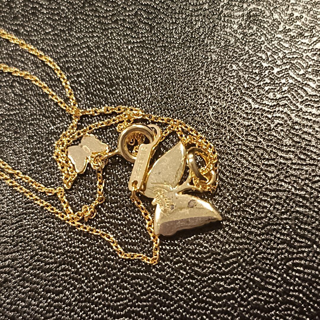 Needles Necklaces