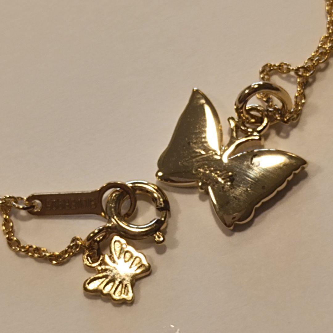Needles Necklaces