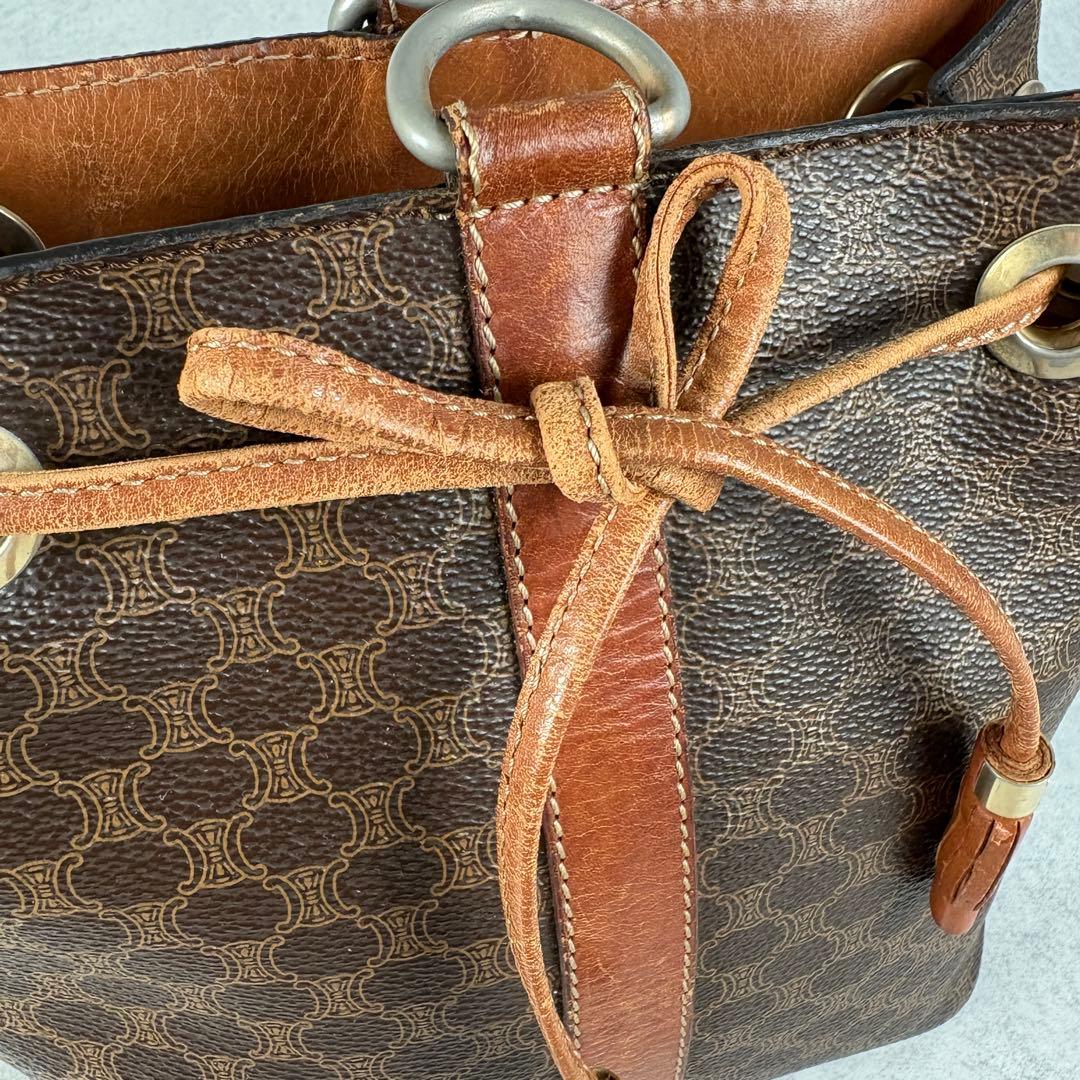Celine Shoulder Bags
