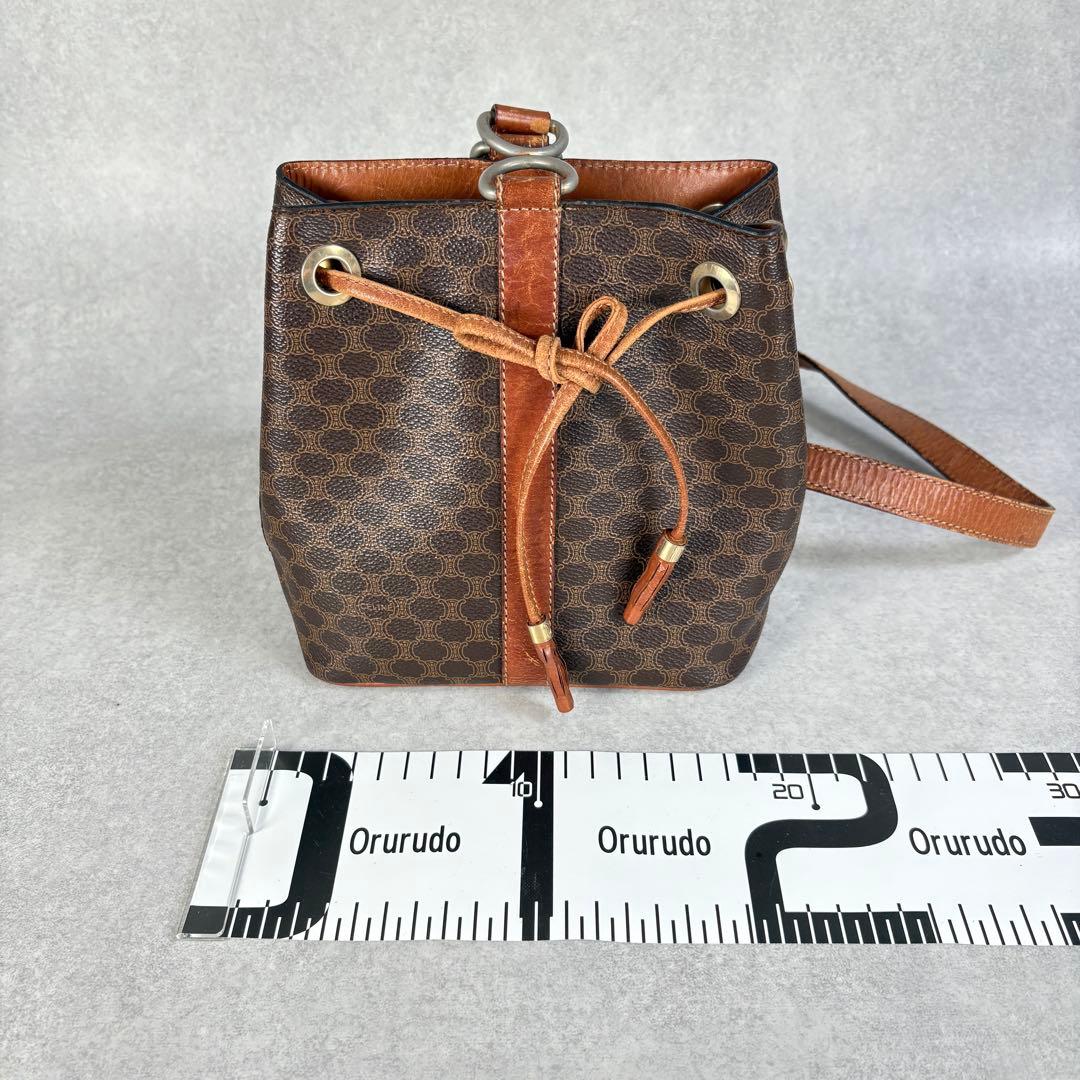 Celine Shoulder Bags