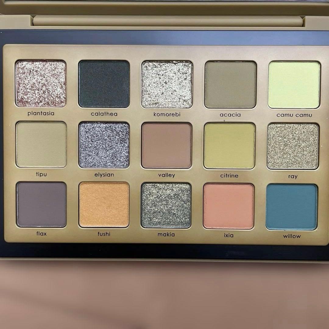Natasha Denona Eyeshadow Palettes Yucca Palette