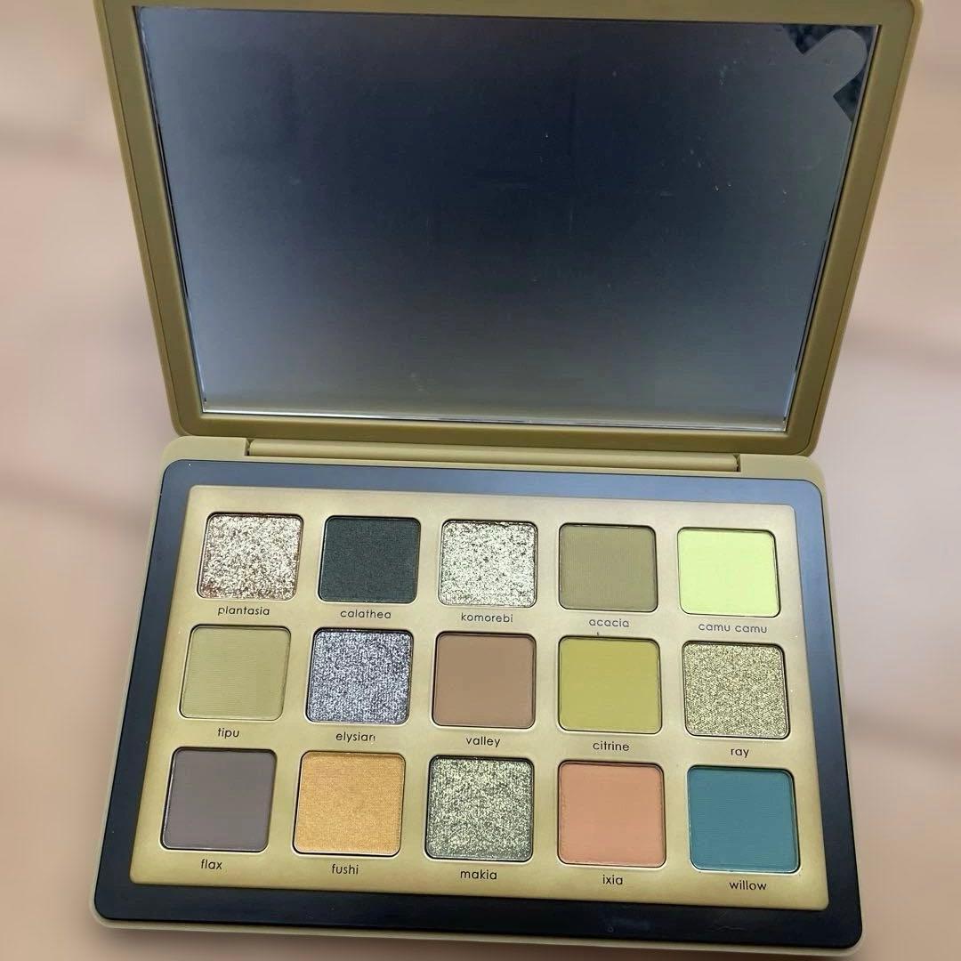 Natasha Denona Eyeshadow Palettes Yucca Palette