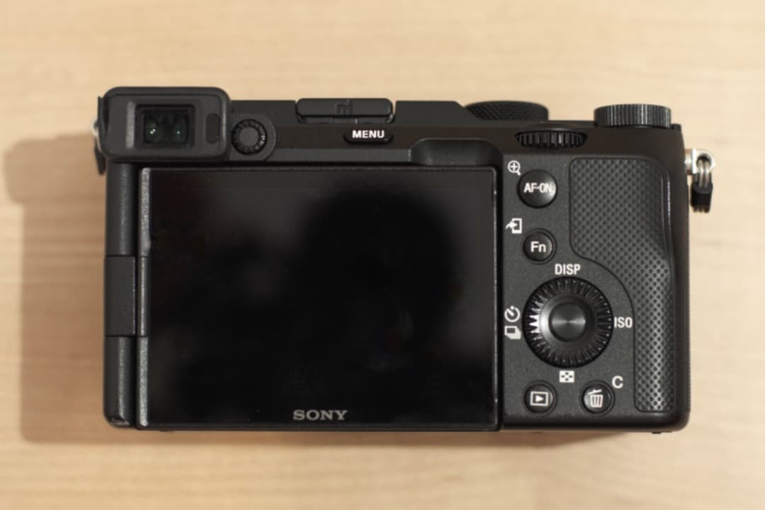 Sony Mirrorless Interchangeable Lips 7C Ilce-7C