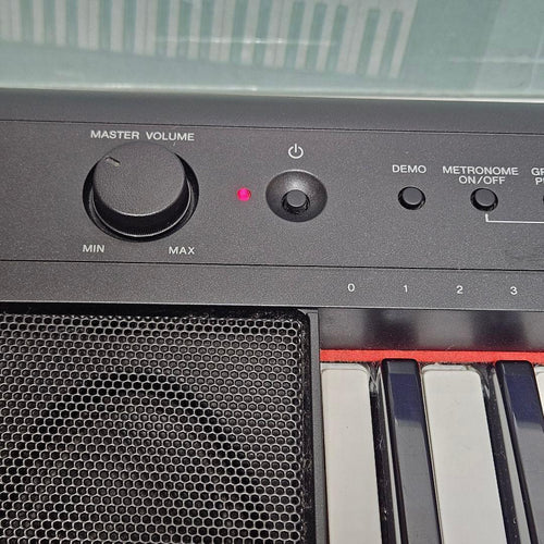 Yamaha Keyboards Digital Pianos Piaggero Np-11 61