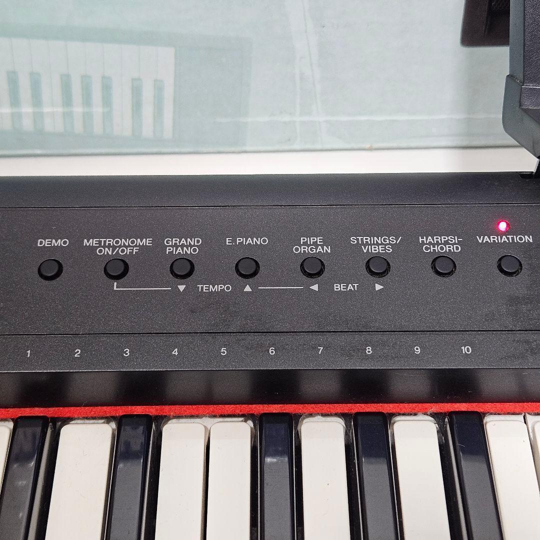 Yamaha Keyboards Digital Pianos Piaggero Np-11 61