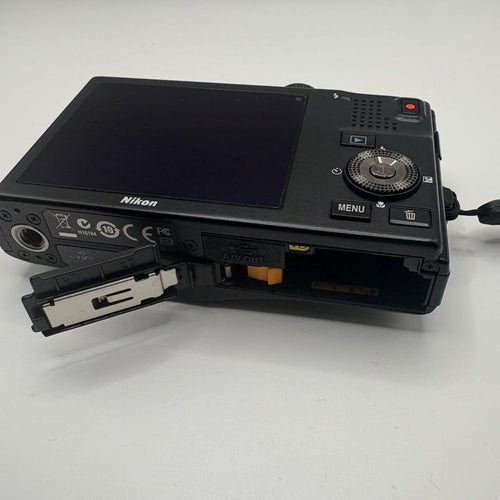 Nikon Compact Digital Camera Coolpix S8100