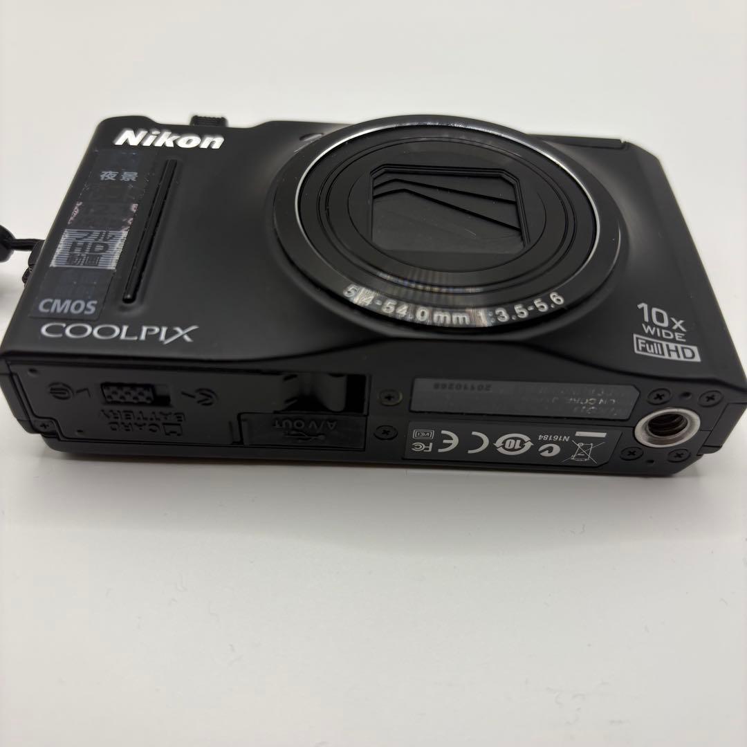 Nikon Compact Digital Camera Coolpix S8100