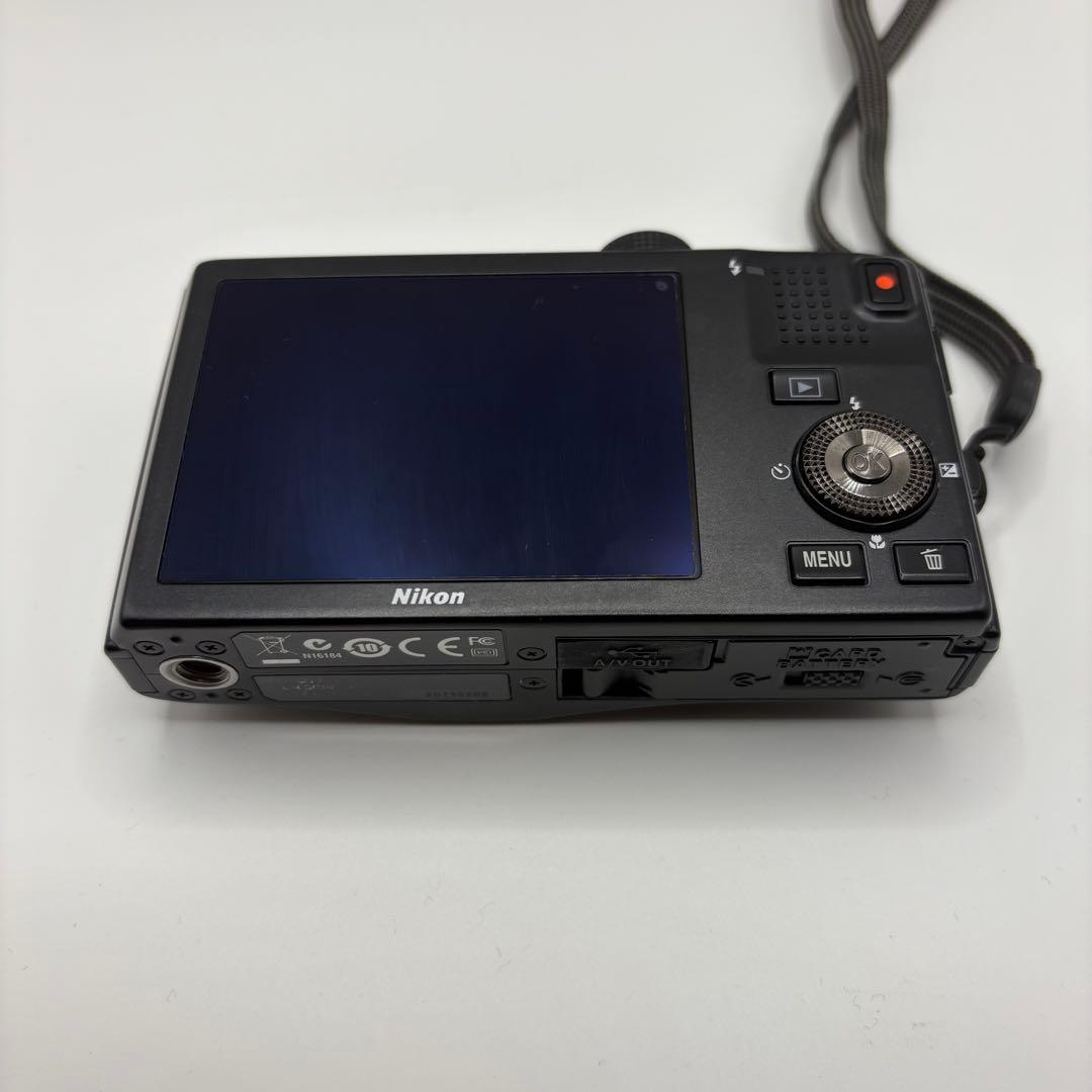 Nikon Compact Digital Camera Coolpix S8100
