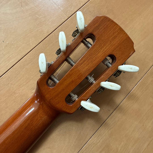 Aria Classical Guitars P-49 1980