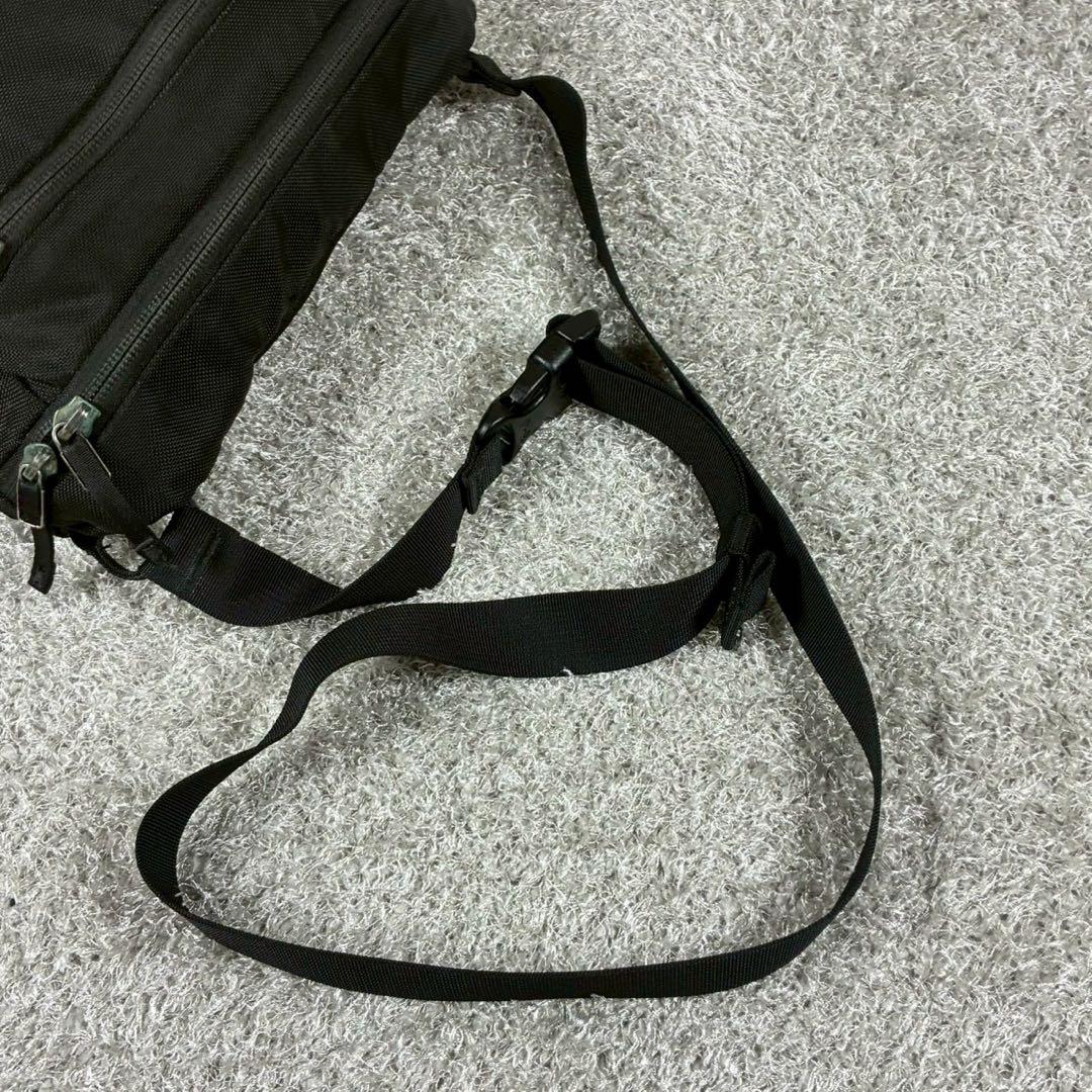 Arc'Teryx Shoulder Bags 2