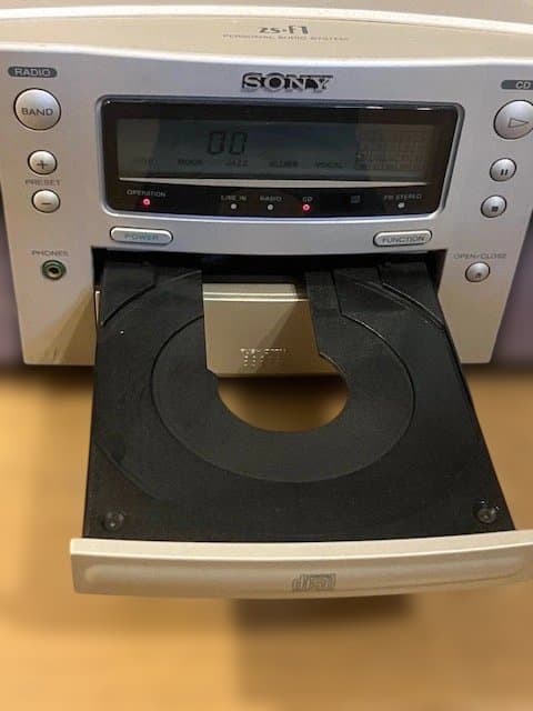 Sony Portable Cd Player Presh Zs-F1