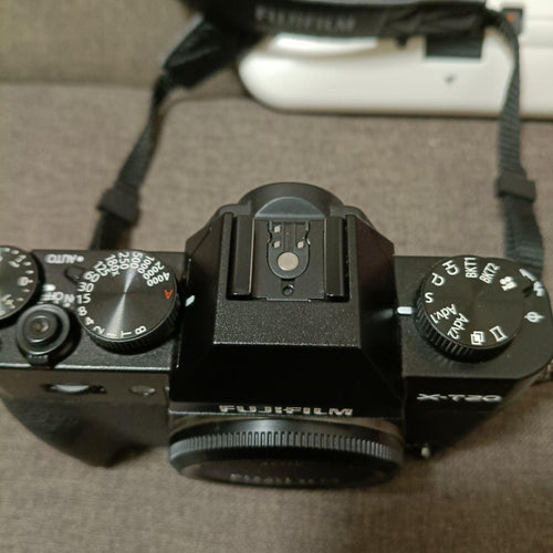 Fujifilm Mirrorless Interchangeable Lips X-T20
