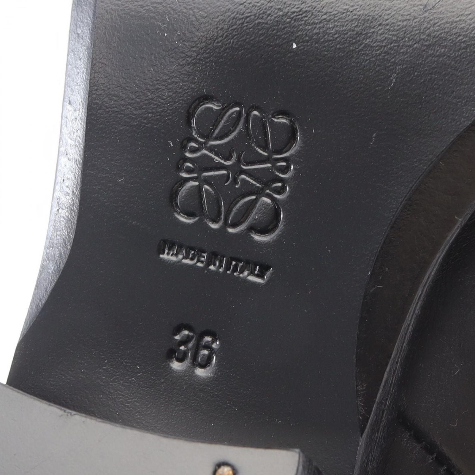 Loewe Others