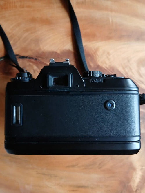 Nikon Slr Cameras (Film) F-501 Af 35-70Mm