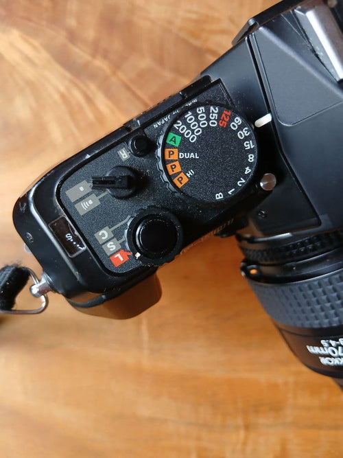 Nikon Slr Cameras (Film) F-501 Af 35-70Mm