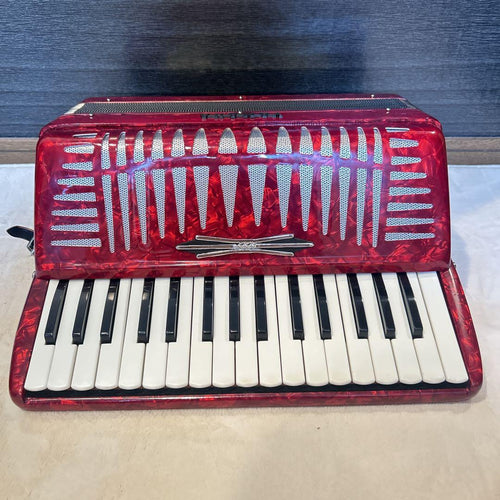 Yamaha Accordions Ya-21 32 21
