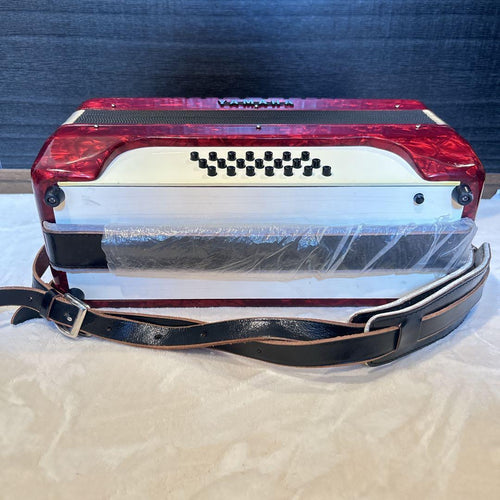 Yamaha Accordions Ya-21 32 21
