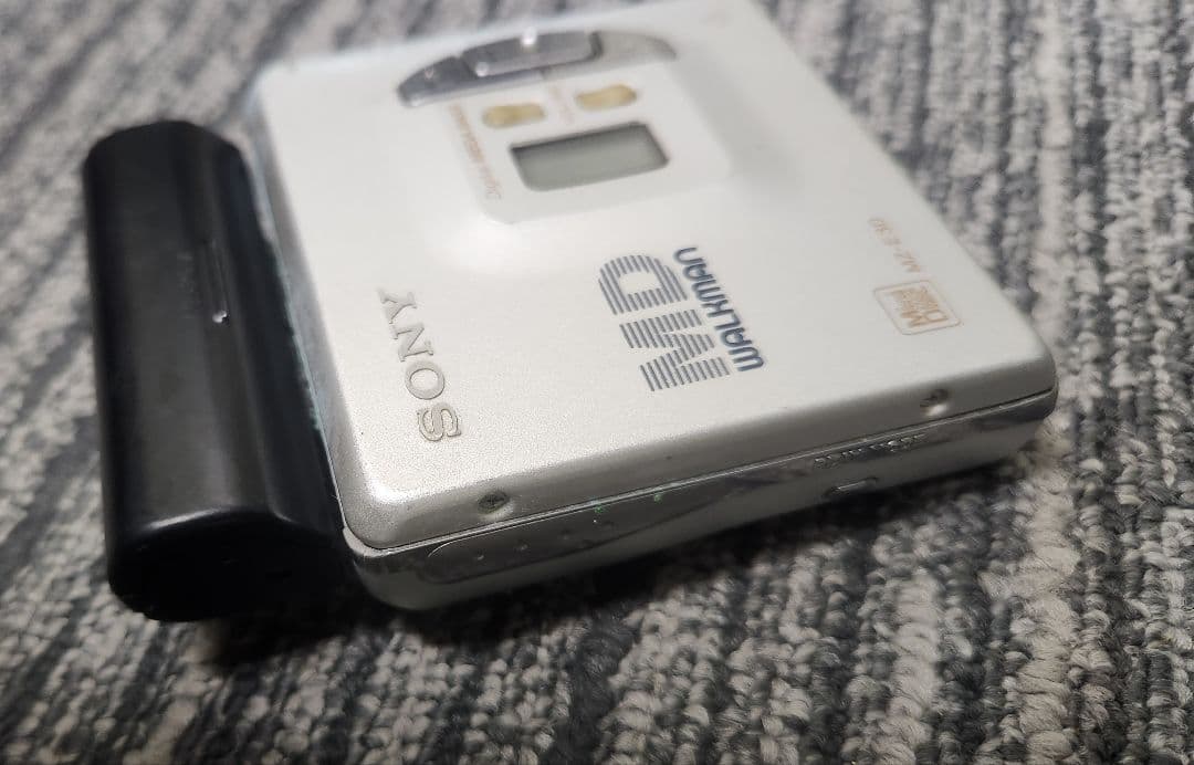 Sony Portable Md Player Walkman Mz-E30