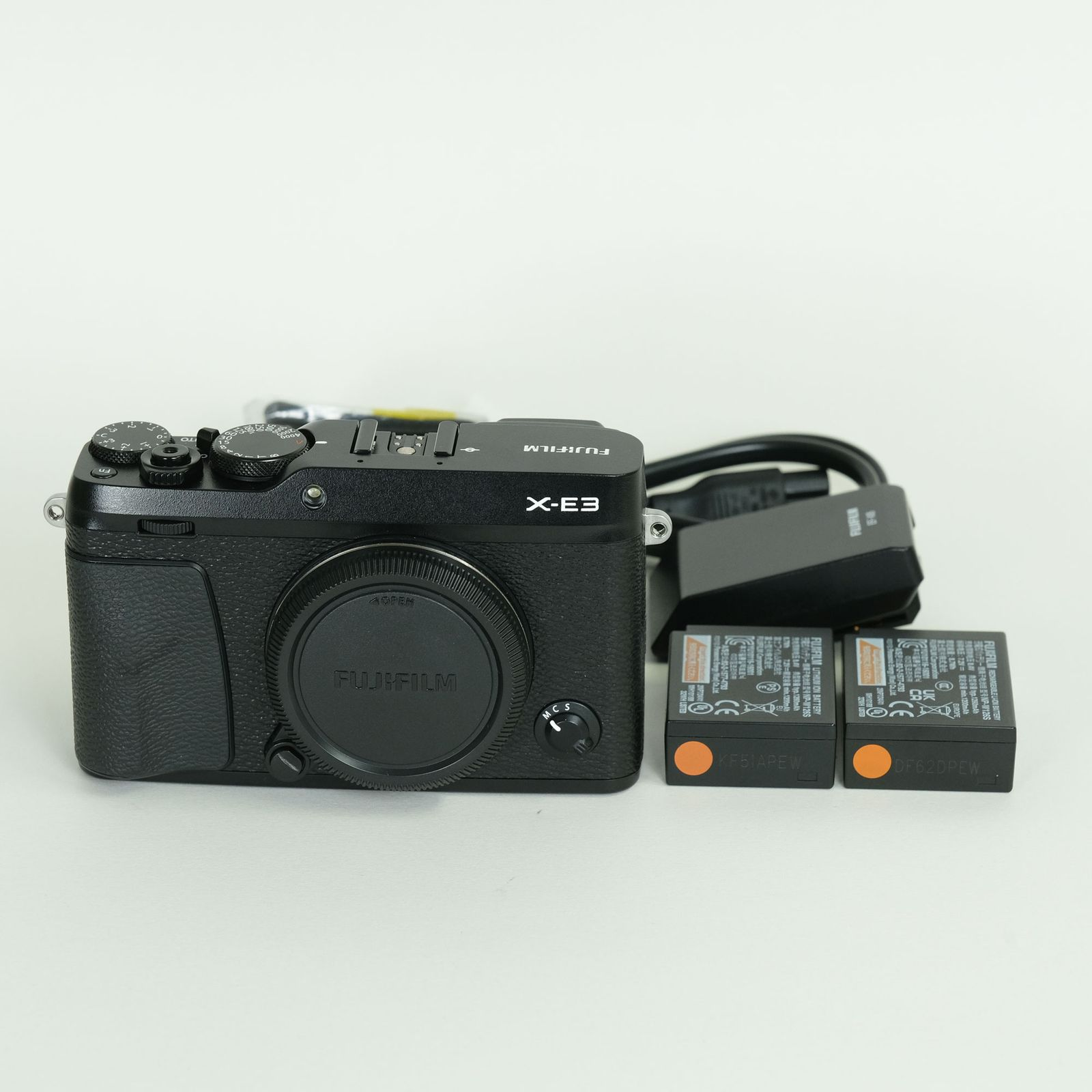 Fujifilm Mirrorless Interchangeable Lips 4,920 2 X-E3 X