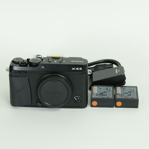 Fujifilm Mirrorless Interchangeable Lips 4,920 2 X-E3 X