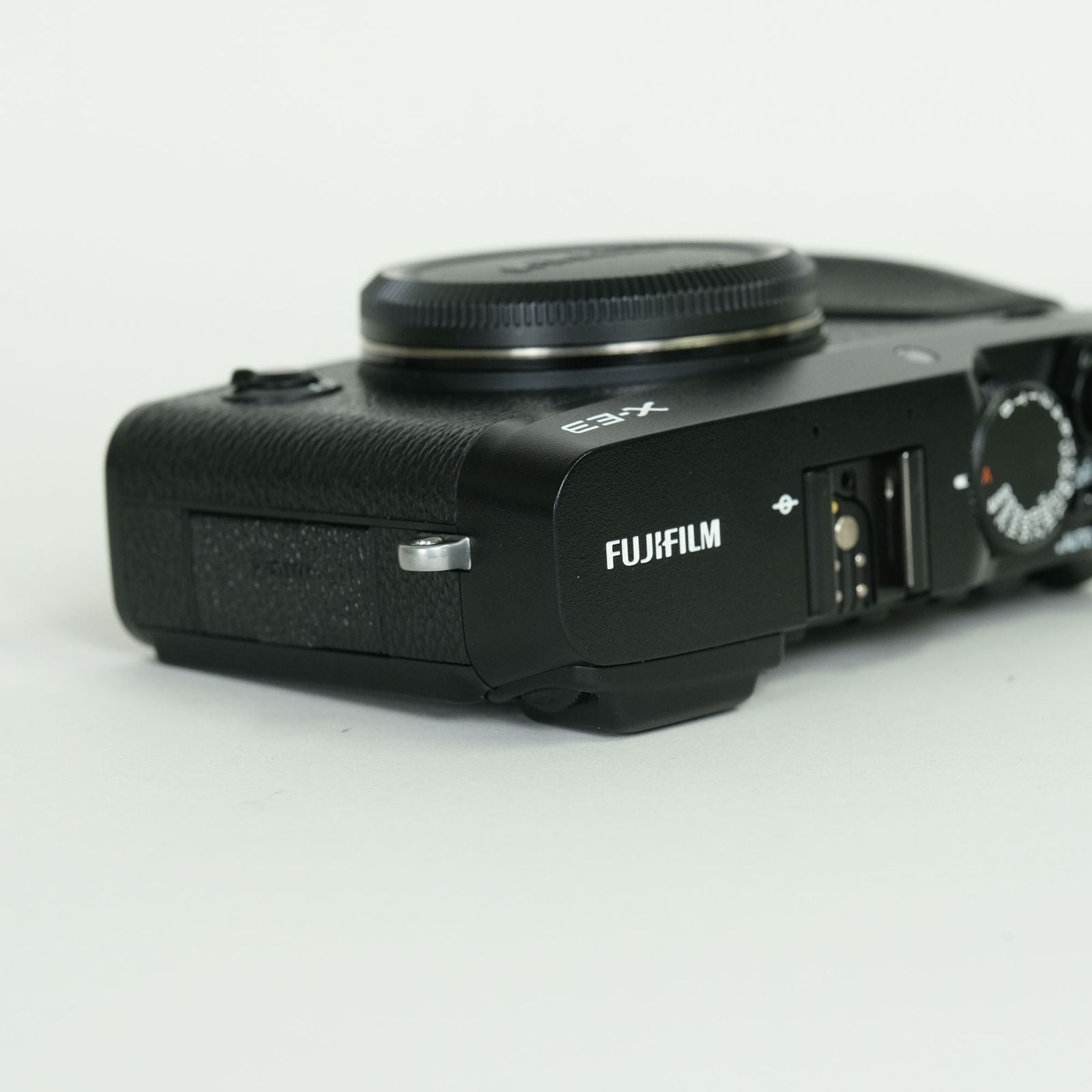 Fujifilm Mirrorless Interchangeable Lips 4,920 2 X-E3 X