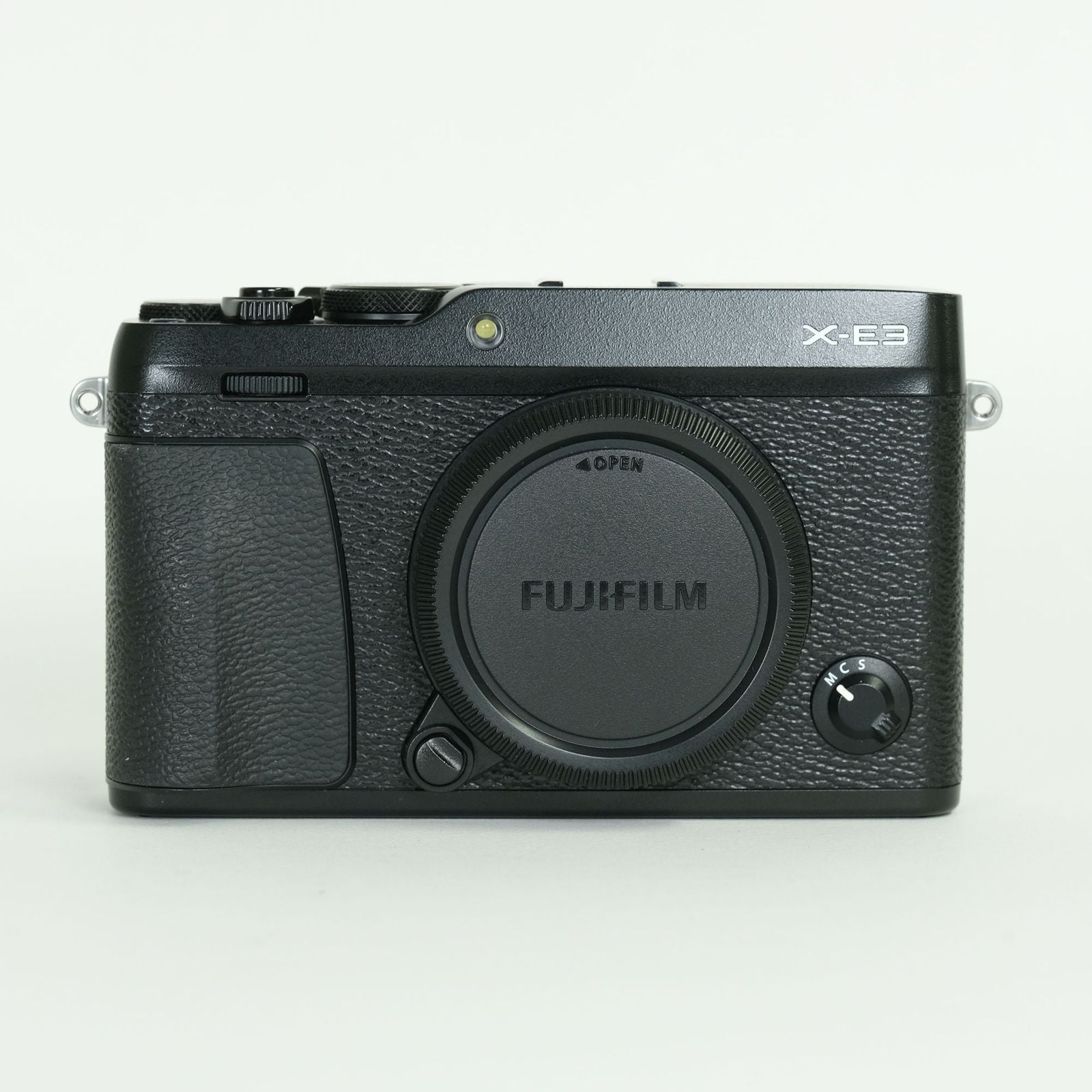 Fujifilm Mirrorless Interchangeable Lips 4,920 2 X-E3 X