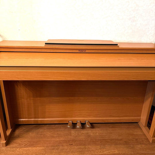 Roland Keyboard Electronic Piano
