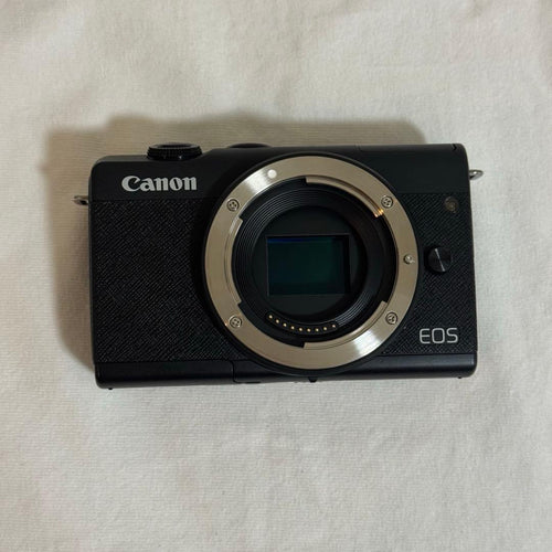 Canon Mirrorless Interchangeable Lens Cameras Eos M200