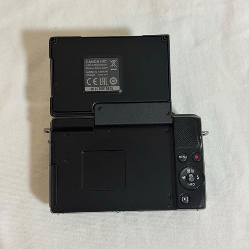 Canon Mirrorless Interchangeable Lens Cameras Eos M200