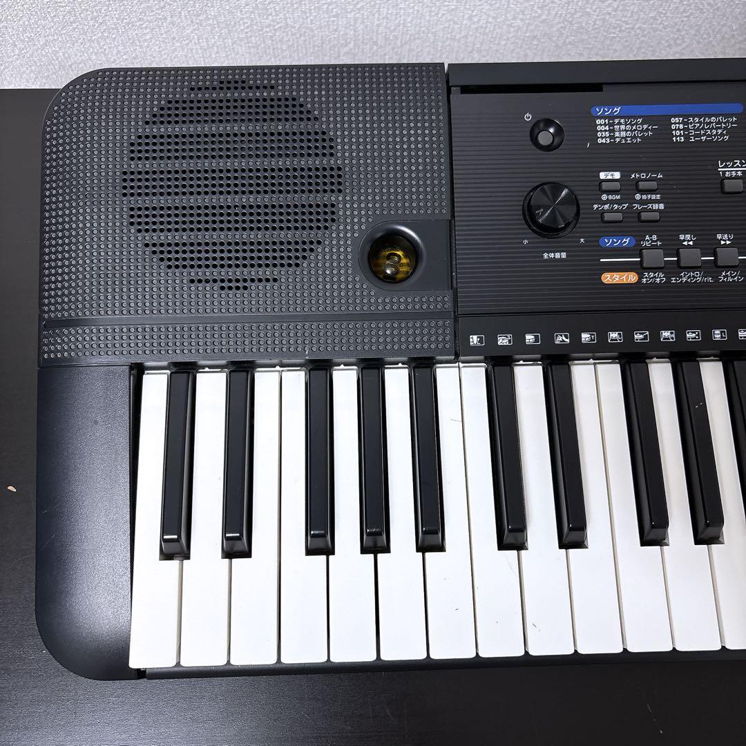 Yamaha Keyboards Digital Pianos Psr-E263 61