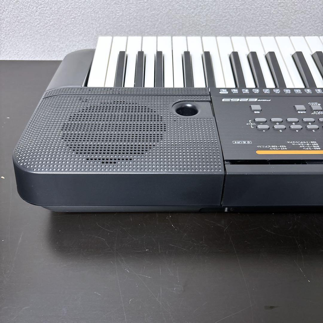Yamaha Keyboards Digital Pianos Psr-E263 61