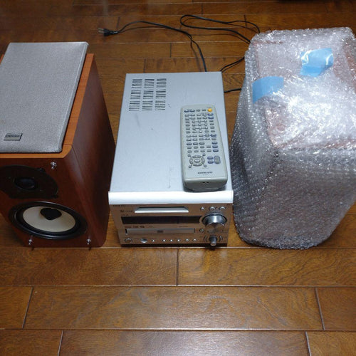 Onkyo Mini -Component Dvd/Md