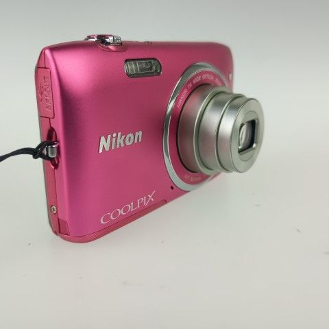 Nikon Compact Digital Camera Coolpix S3500 Pink