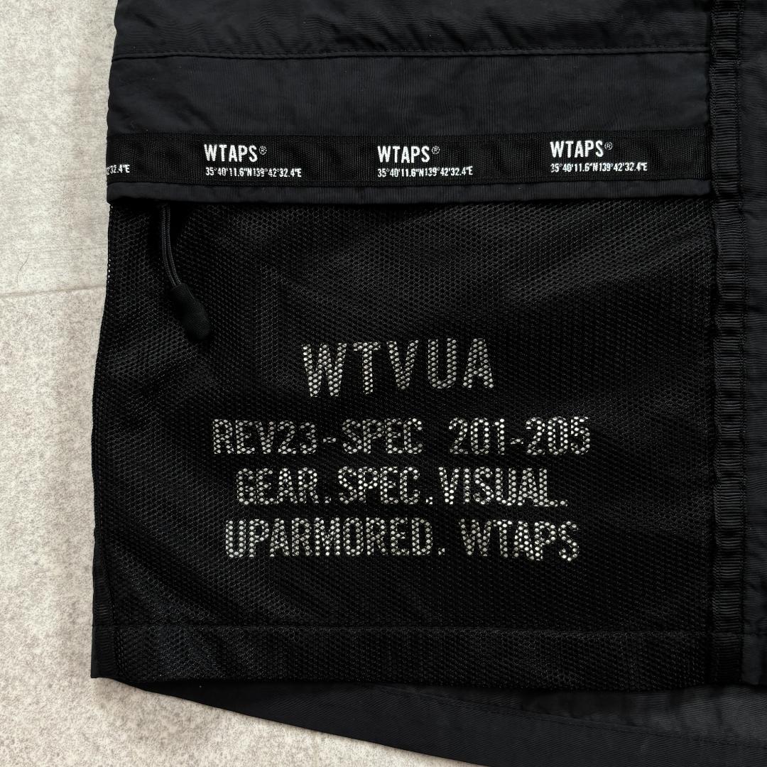 Wtaps Shorts Bermuda /03