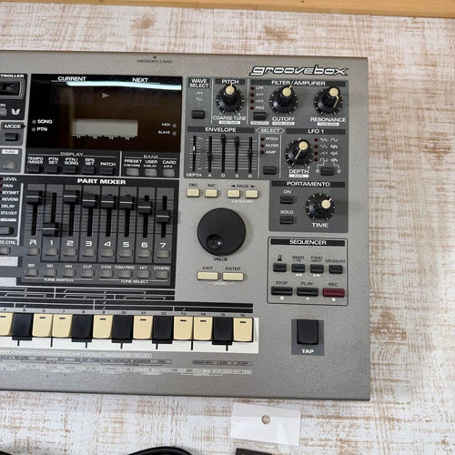 Roland Sequencers Mc-505