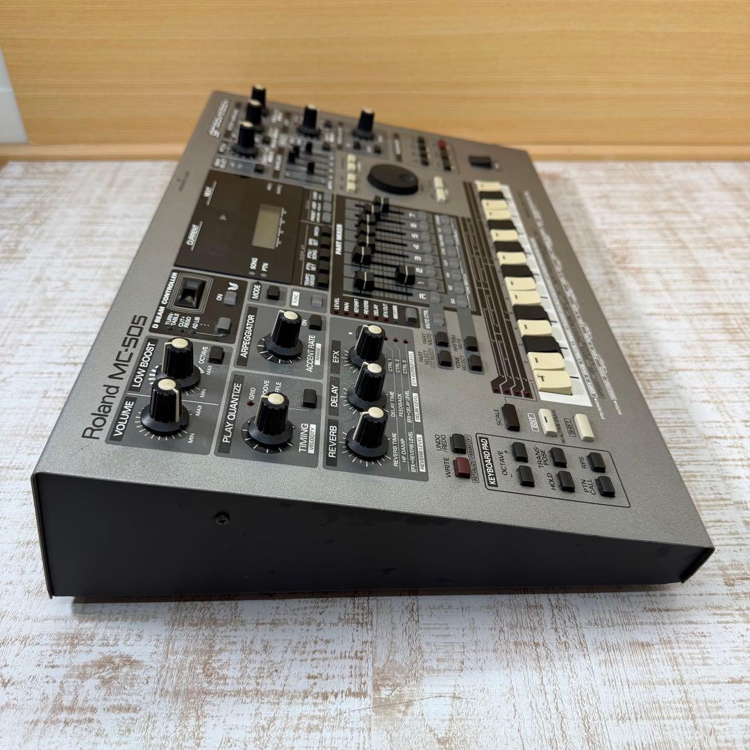 Roland Sequencers Mc-505