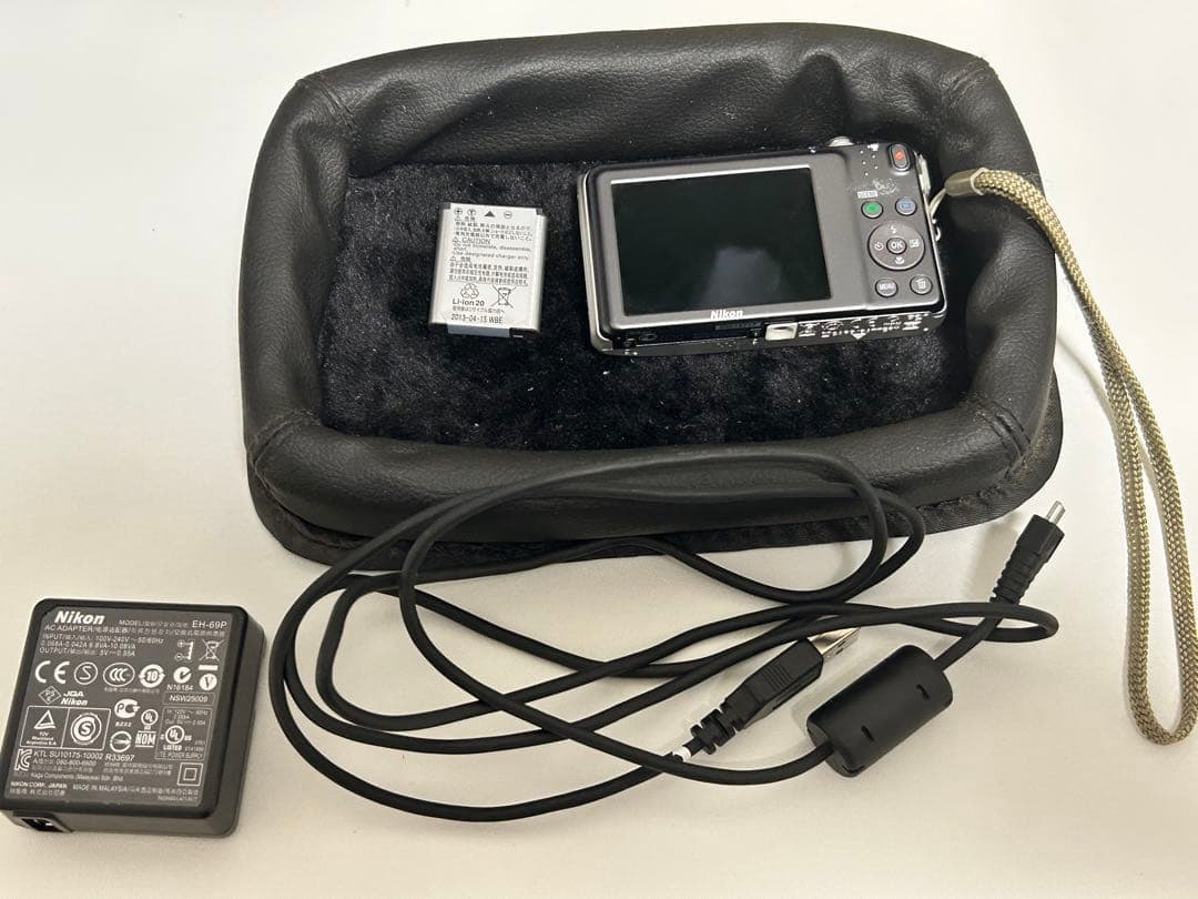 Nikon Compact Digital Cameras Coolpix S3500