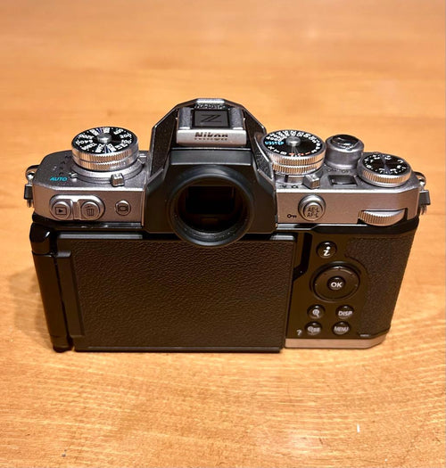 Nikon Mirrorless Interchangeable Lens Cameras Nikonzfc 16-50Vr