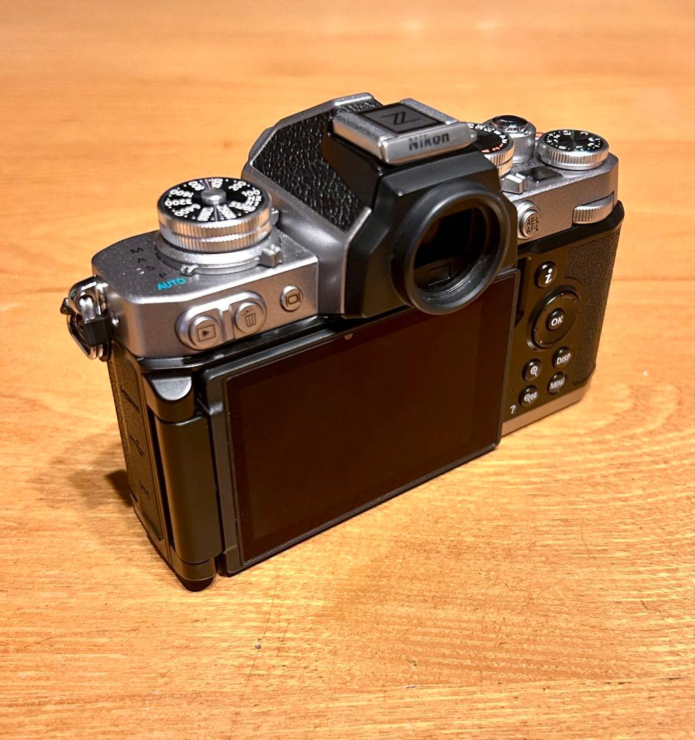 Nikon Mirrorless Interchangeable Lens Cameras Zfc 16-50Vr