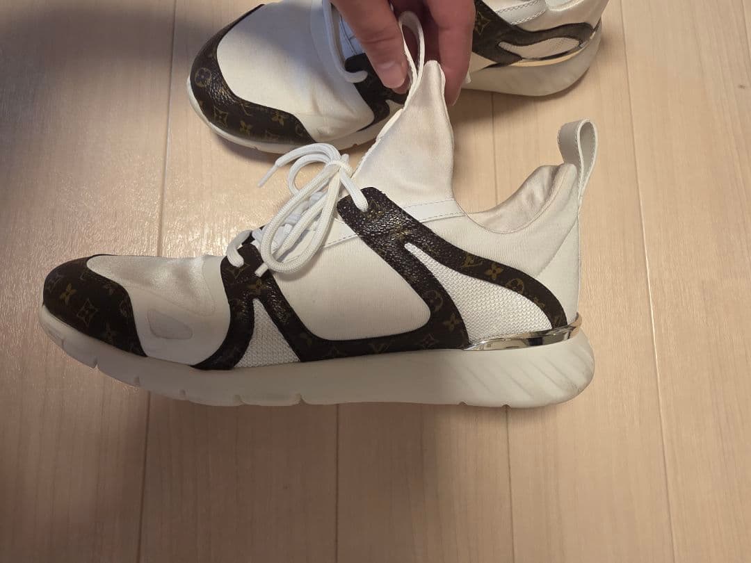 Louis Vuitton Sneakers