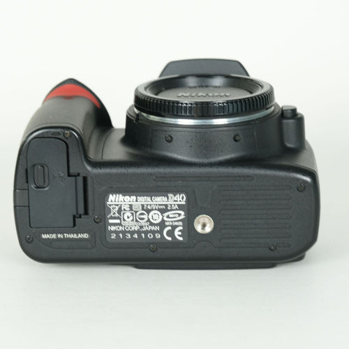 Nikon Digital Slr D40 F