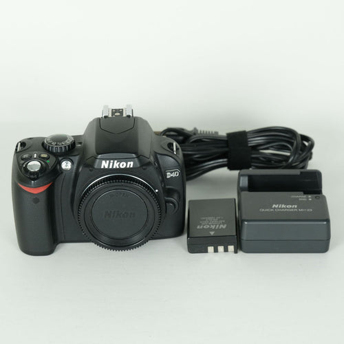 Nikon Digital Slr D40 F