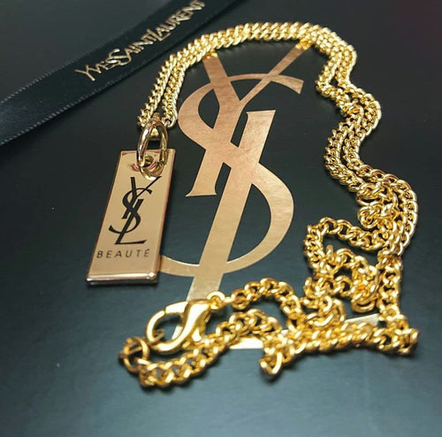 Yves Saint Laurent Necklaces /3