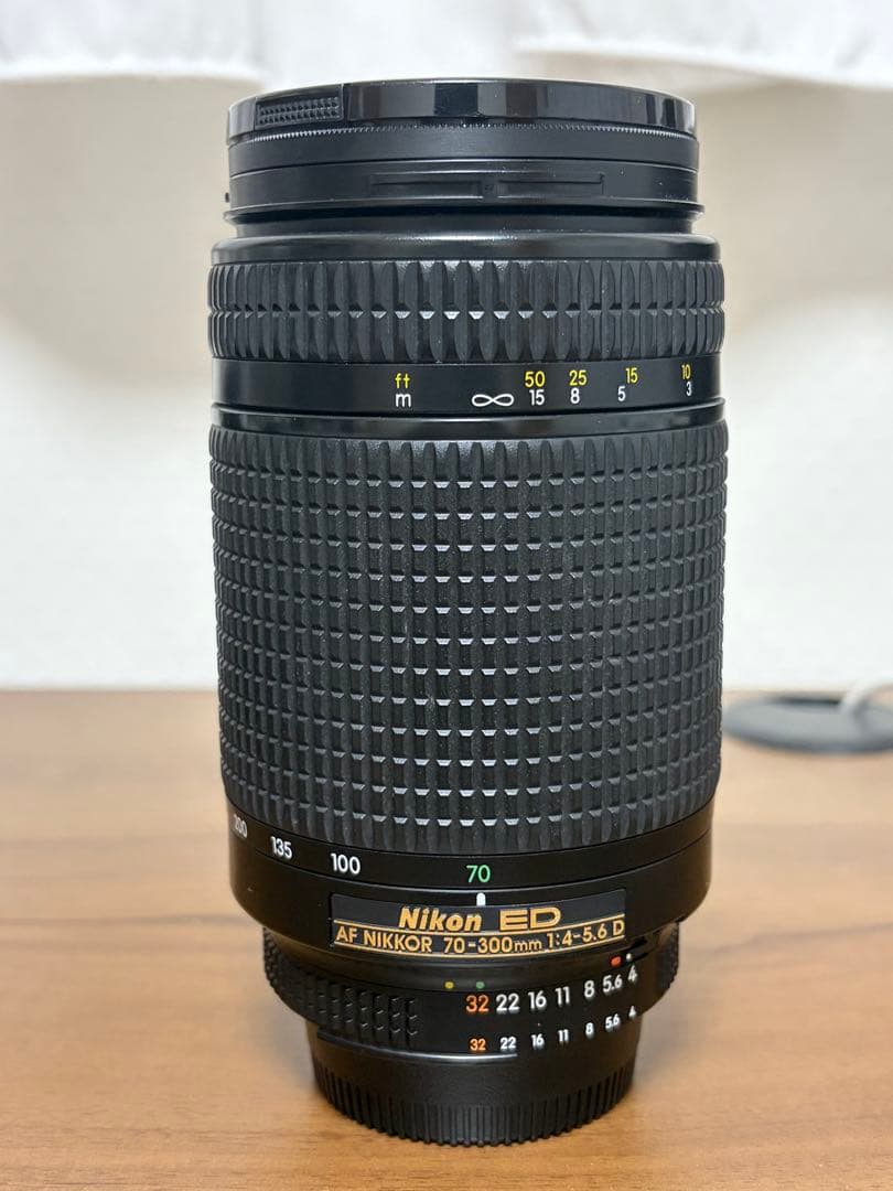 Nikon Zoom Lenses Ai Af Zoom-Nikkor Ed 70-300Mmf4-5.6D