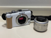 Olympus Mirrorless Interchangeable Lips Pen E-Pl1