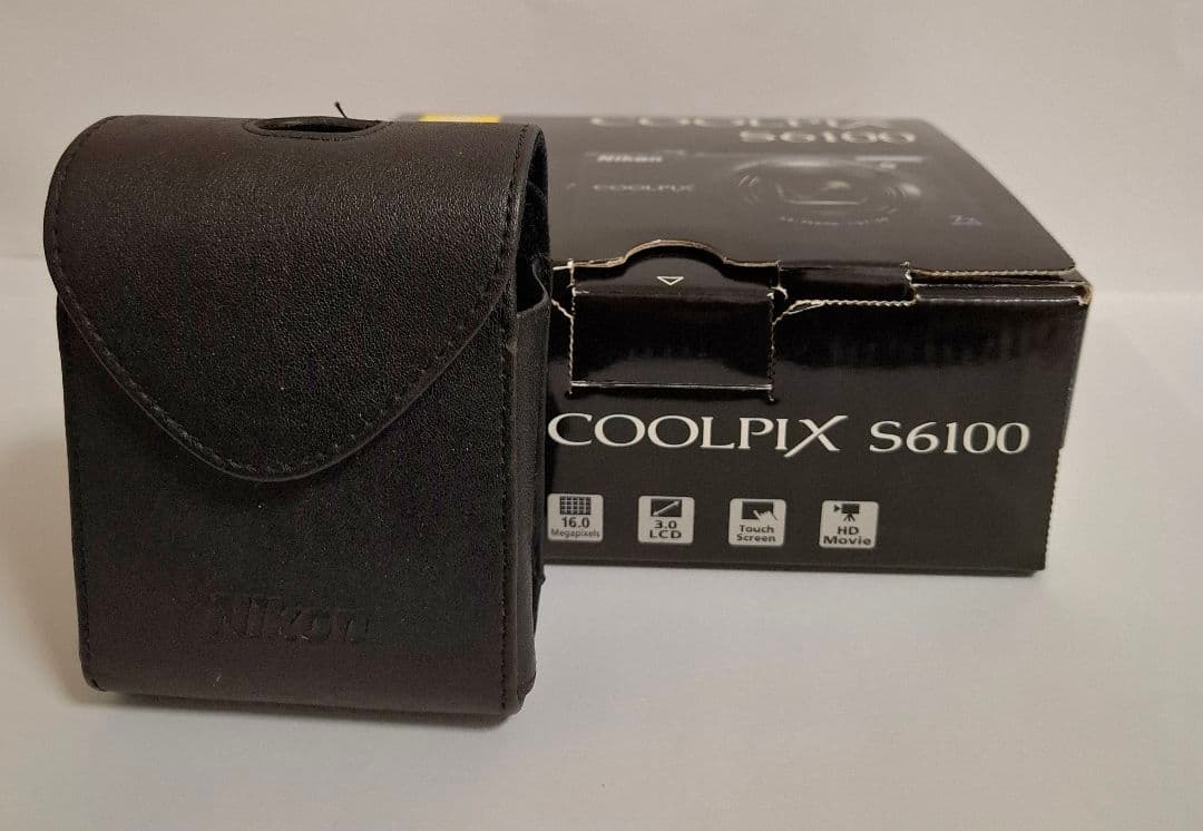 Nikon Compact Digital Camera Coolpix S6100