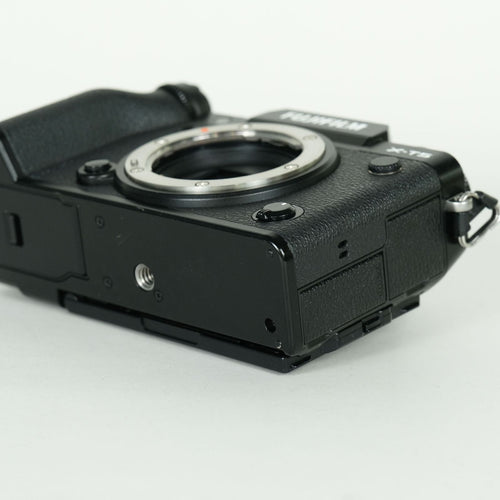 Fujifilm Mirrorless Interchangeable Lips 11,086 X-T5 X